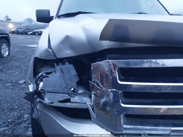 44351380 :رقم المزاد ، 1FMFU16537LA47292 vin ، 2007 Ford Expedition Xlt مزاد بيع