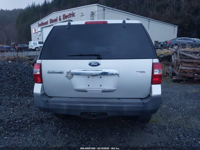 44351380 :رقم المزاد ، 1FMFU16537LA47292 vin ، 2007 Ford Expedition Xlt مزاد بيع