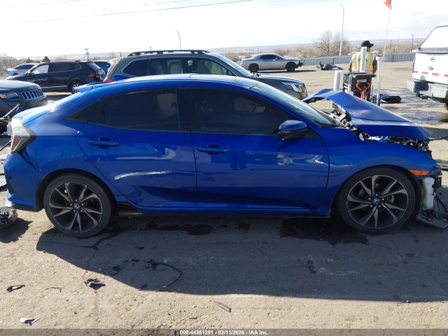 SHHFK7H9XJU225561 Honda Civic Sport Touring