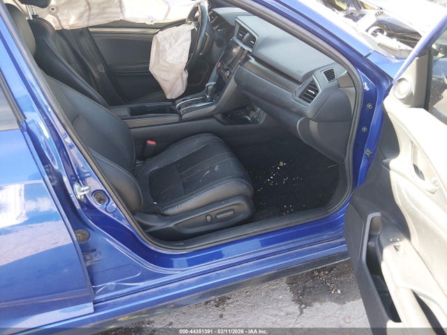 SHHFK7H9XJU225561 Honda Civic Sport Touring