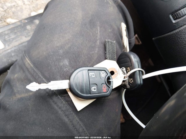 1ZVBP8AM7E5218433 Ford Mustang V6 Premium