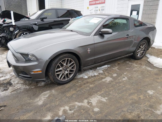 1ZVBP8AM7E5218433 Ford Mustang V6 Premium