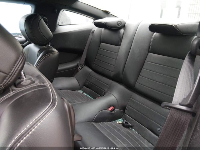 1ZVBP8AM7E5218433 Ford Mustang V6 Premium