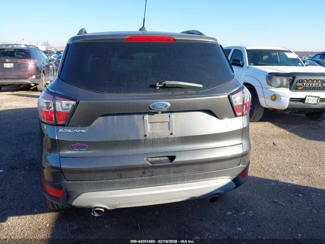 1FMCU0GD0JUA75412 Ford ESCAPE SE