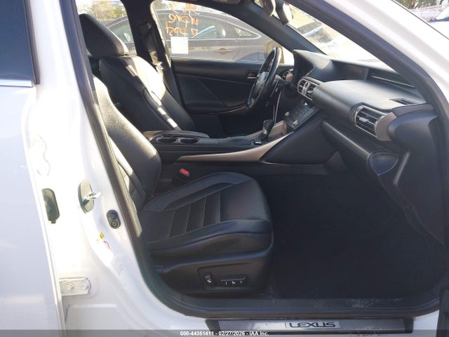 2015 Lexus Is 350 მანქანა იყიდება აუქციონზე, vin: JTHBE1D21F5019145, აუქციონის ნომერი: 44351411