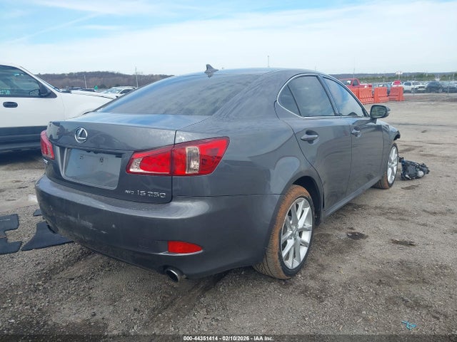 44351414 :رقم المزاد ، JTHCF5C2XC5058970 vin ، 2012 Lexus Is 250 مزاد بيع