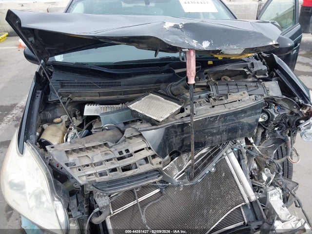 Toyota Prius Four 2014 JTDKN3DU7E1751414 Image 10