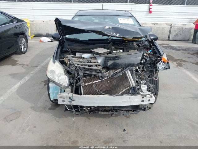 Toyota Prius Four 2014 JTDKN3DU7E1751414 Image 6