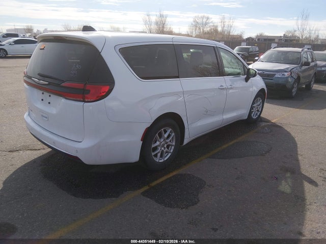 2023 CHRYSLER PACIFICA 2C4RC1BG0PR520505 Photo 3