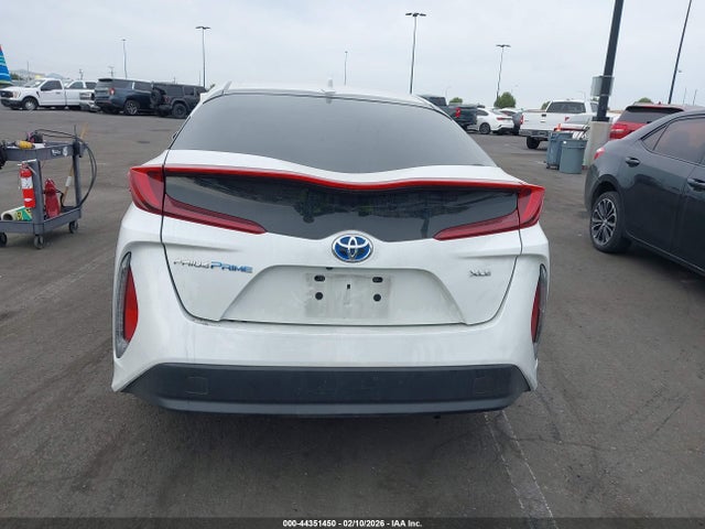 JTDKAMFP9N3212483 Toyota Prius Prime Xle