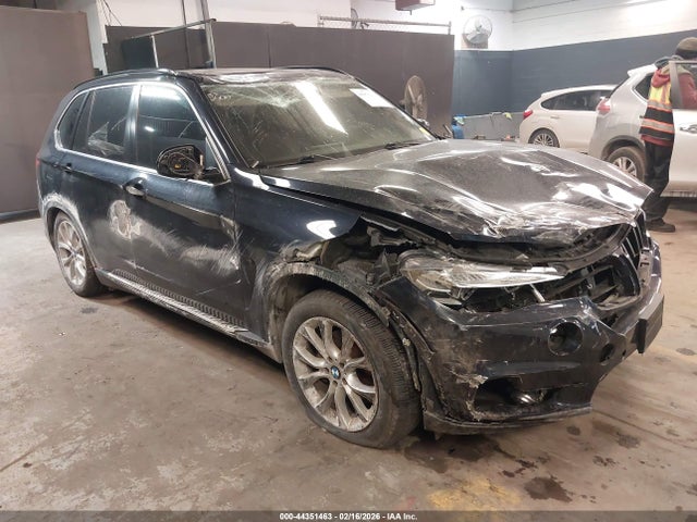 2016 BMW X5 5UXKR0C59G0S91063 Photo 5