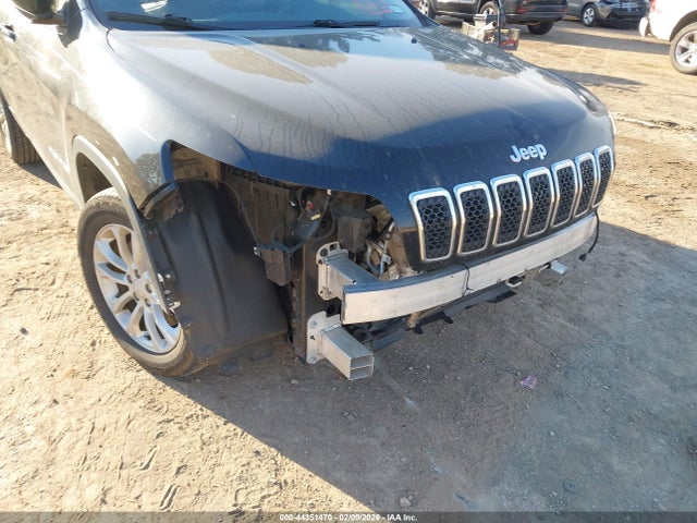 1C4PJLCB0LD586450 Jeep Cherokee Latitude Fwd
