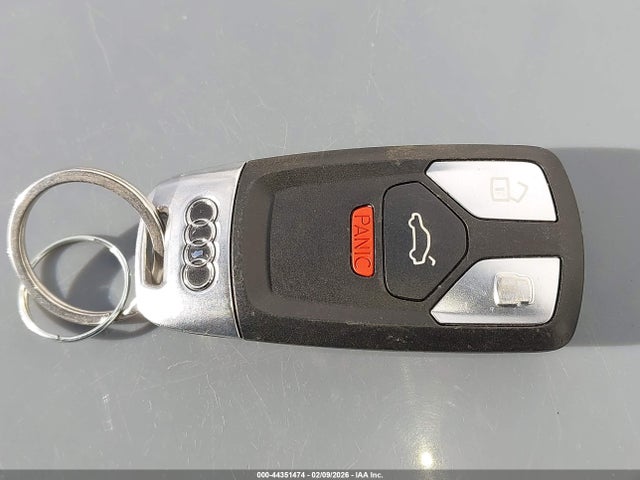 2018 AUDI A4 WAUENAF41JA171064 Photo 10