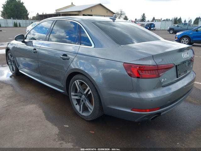2018 AUDI A4 WAUENAF41JA171064 Photo 2