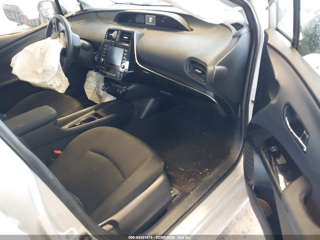 JTDL9MFU4M3025802 Toyota Prius Le Awd-e