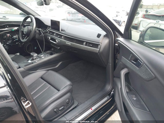 2018 AUDI A4 WAUENAF46JA108638 Photo 4