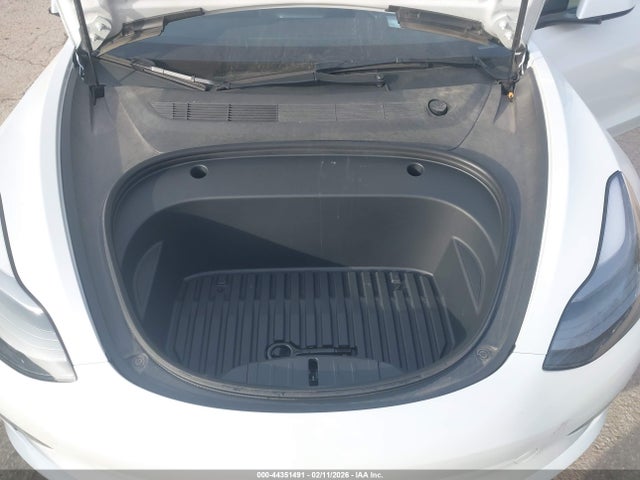 Продаж на аукціоні авто 2022 Tesla Model 3 Rear-wheel Drive, vin: 5YJ3E1EA5NF334071, номер лоту: 44351491