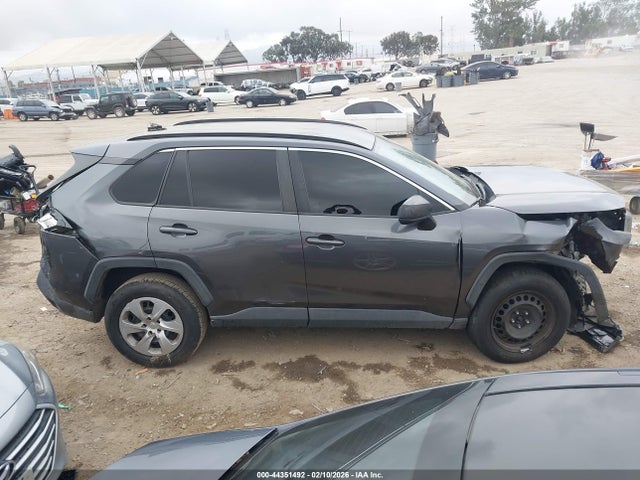 Toyota RAV4 LE 2021 2T3H1RFV6MC157719 Image 13