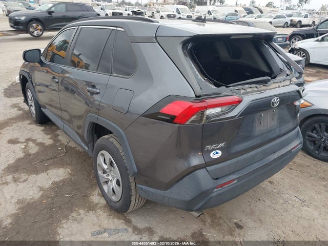 2021 TOYOTA RAV4 2T3H1RFV6MC157719 Photo 2