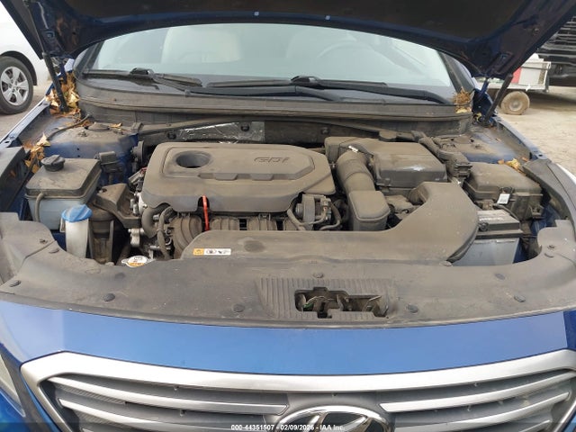 Hyundai SONATA SE 2015 5NPE24AF5FH231630 Image 10