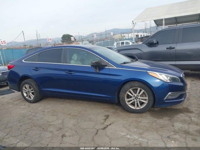 Hyundai SONATA SE 2015 5NPE24AF5FH231630 Image 13