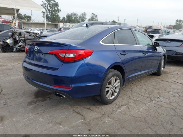 Hyundai SONATA SE 2015 5NPE24AF5FH231630 Image 4