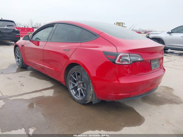 44351511 :رقم المزاد ، 5YJ3E1EB9NF258735 vin ، 2022 Tesla Model 3 Long Range Dual Motor All-wheel Drive مزاد بيع