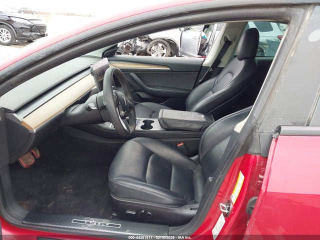 44351511 :رقم المزاد ، 5YJ3E1EB9NF258735 vin ، 2022 Tesla Model 3 Long Range Dual Motor All-wheel Drive مزاد بيع