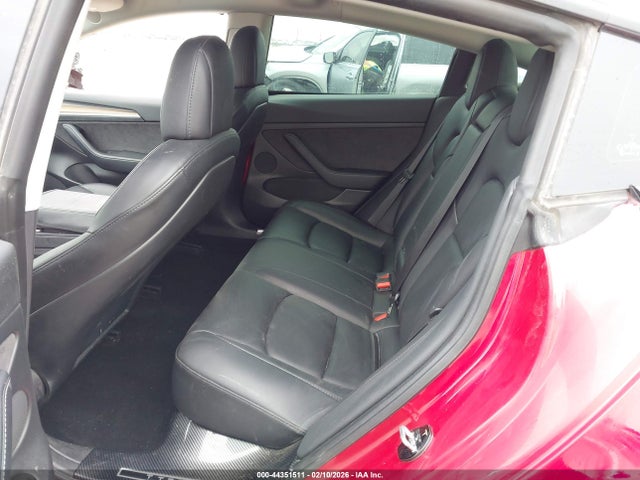 44351511 :رقم المزاد ، 5YJ3E1EB9NF258735 vin ، 2022 Tesla Model 3 Long Range Dual Motor All-wheel Drive مزاد بيع