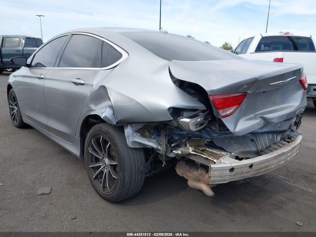 Aukcja sprzedaży 2015 Chrysler 200 C, vin: 1C3CCCCB0FN576142, numer aukcji: 44351512