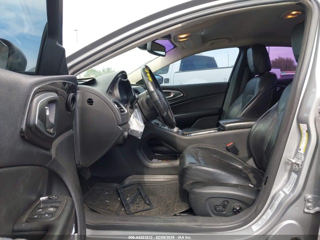 Aukcja sprzedaży 2015 Chrysler 200 C, vin: 1C3CCCCB0FN576142, numer aukcji: 44351512