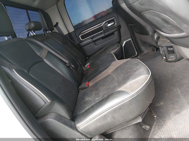 2024 Ram 2500 Laramie  4x4 6'4 Box მანქანა იყიდება აუქციონზე, vin: 3C6UR5FL4RG159688, აუქციონის ნომერი: 44351518