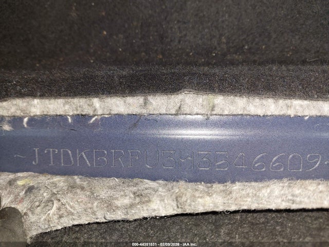 JTDKBRFU3H3546609 Toyota Prius Two
