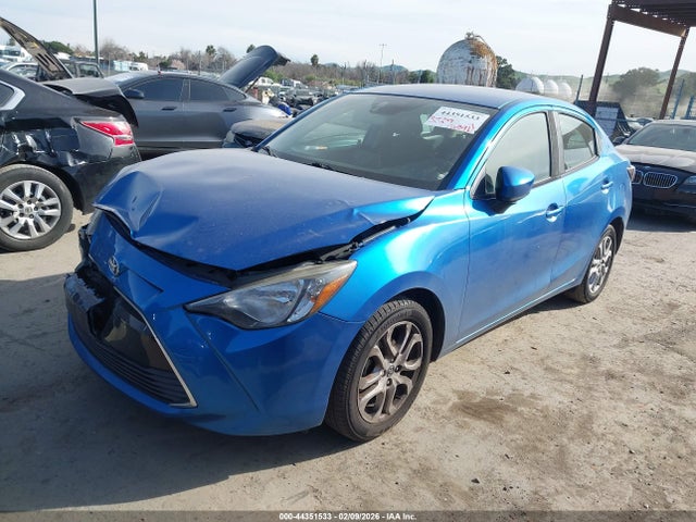 3MYDLBYV4JY300265 Toyota YARIS IA