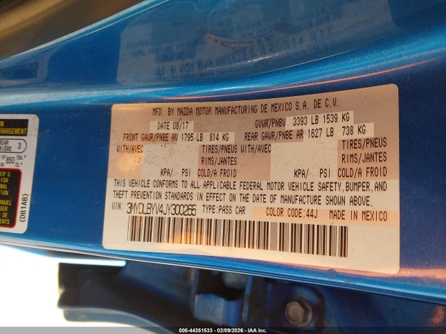 3MYDLBYV4JY300265 Toyota YARIS IA