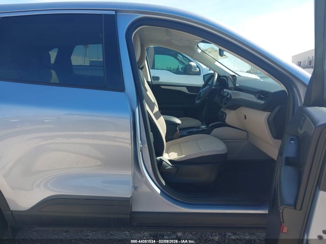 2022 FORD ESCAPE 1FMCU9G68NUB07826 Photo 4