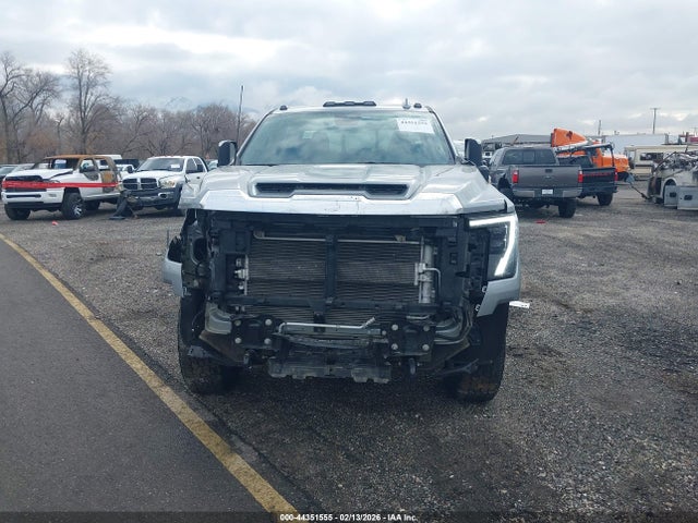 1GT4UUEY6SF237362 GMC Sierra 3500hd 4wd Standard Bed Slt