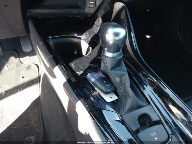 JTNKHMBX7M1102202 Toyota C-HR XLE