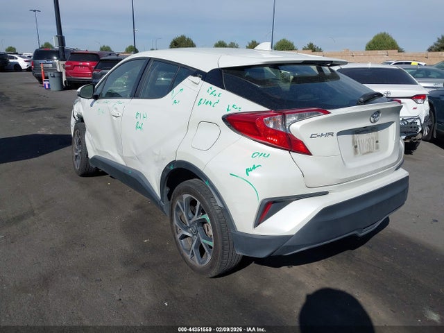 JTNKHMBX7M1102202 Toyota C-HR XLE
