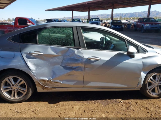 1G1BE5SM9H7168156 Chevrolet Cruze Lt Auto