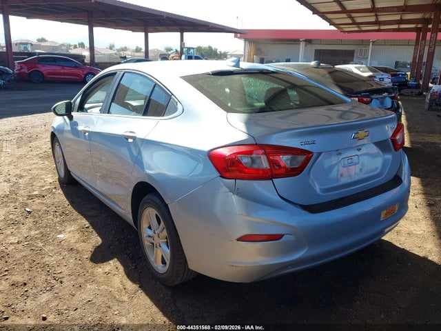 2017 CHEVROLET CRUZE 1G1BE5SM9H7168156 Photo 2
