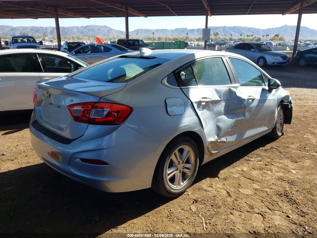 2017 CHEVROLET CRUZE 1G1BE5SM9H7168156 Photo 3