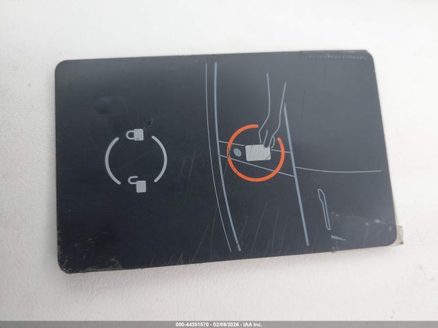 2019 TESLA MODEL 3 5YJ3E1EA8KF402648 Photo 10