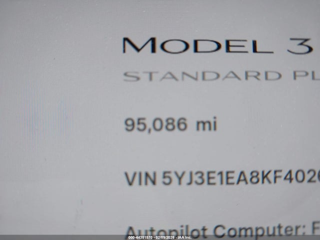 Продажа на аукционе авто 2019 Tesla Model 3 Long Range/mid Range/standard Range/standard Range Plus, vin: 5YJ3E1EA8KF402648, номер лота: 44351570