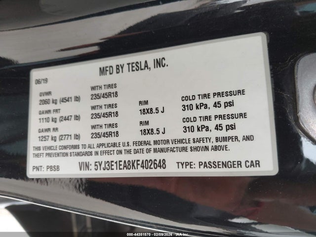 2019 TESLA MODEL 3 5YJ3E1EA8KF402648 Photo 8