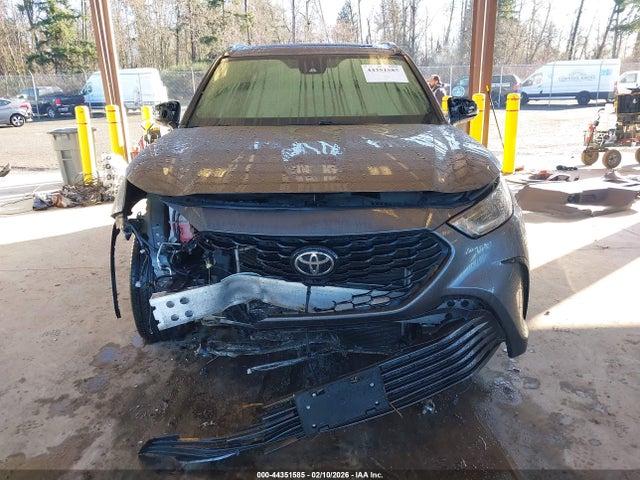 5TDLZRBH9MS127620 Toyota Highlander Xse
