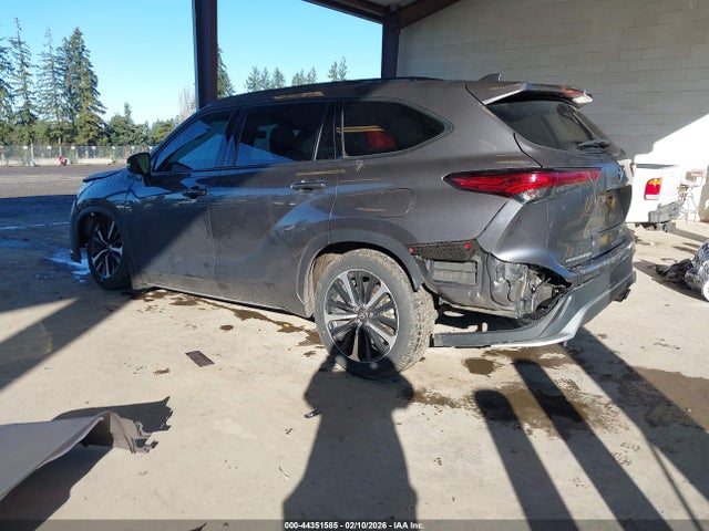 5TDLZRBH9MS127620 Toyota Highlander Xse