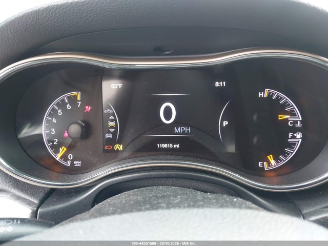 1C4RJEAG2HC696397 Jeep Grand Cherokee Laredo 4x2