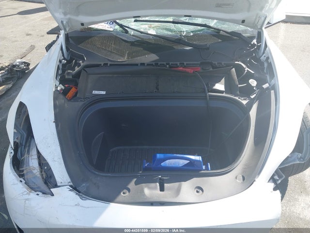 2023 TESLA MODEL Y 7SAYGAEEXPF742736 Photo 9
