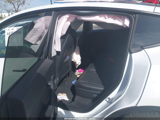 2023 TESLA MODEL Y 7SAYGAEEXPF742736 Photo 7